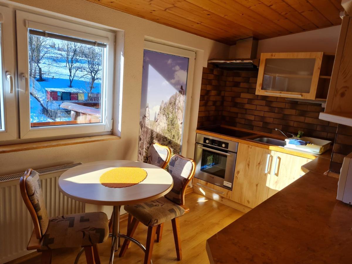 Penzion Mala Fatra U Durka Жилина Екстериор снимка